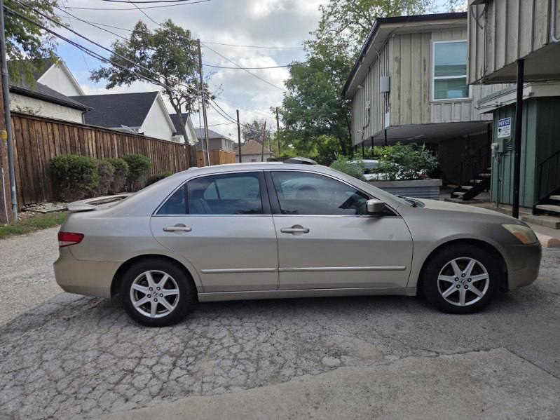 2004 Honda Accord Sedan