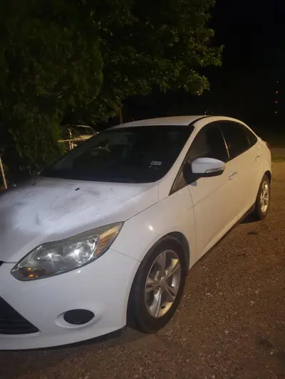 2013 Ford Focus Sedan (4 doors)