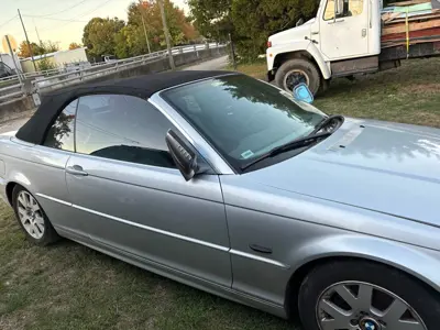 2002 BMW 325 Convertible