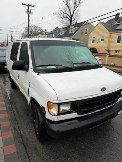 2000 Ford Econoline