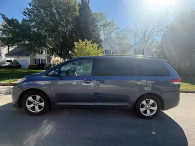 2013 Toyota Sienna