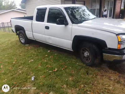 2006 Chevrolet Silverado Extended Cab (4 doors)